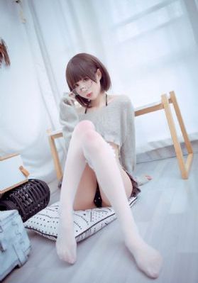 裙子底下有野兽_高清免费高清观看